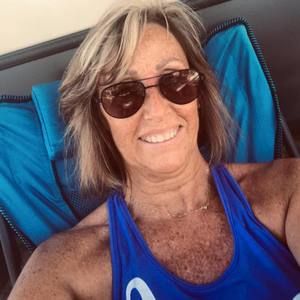 Meet your Posher, Debbie